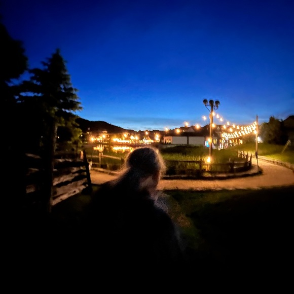 Meet your Posher, Kate - Picture 1 of 1